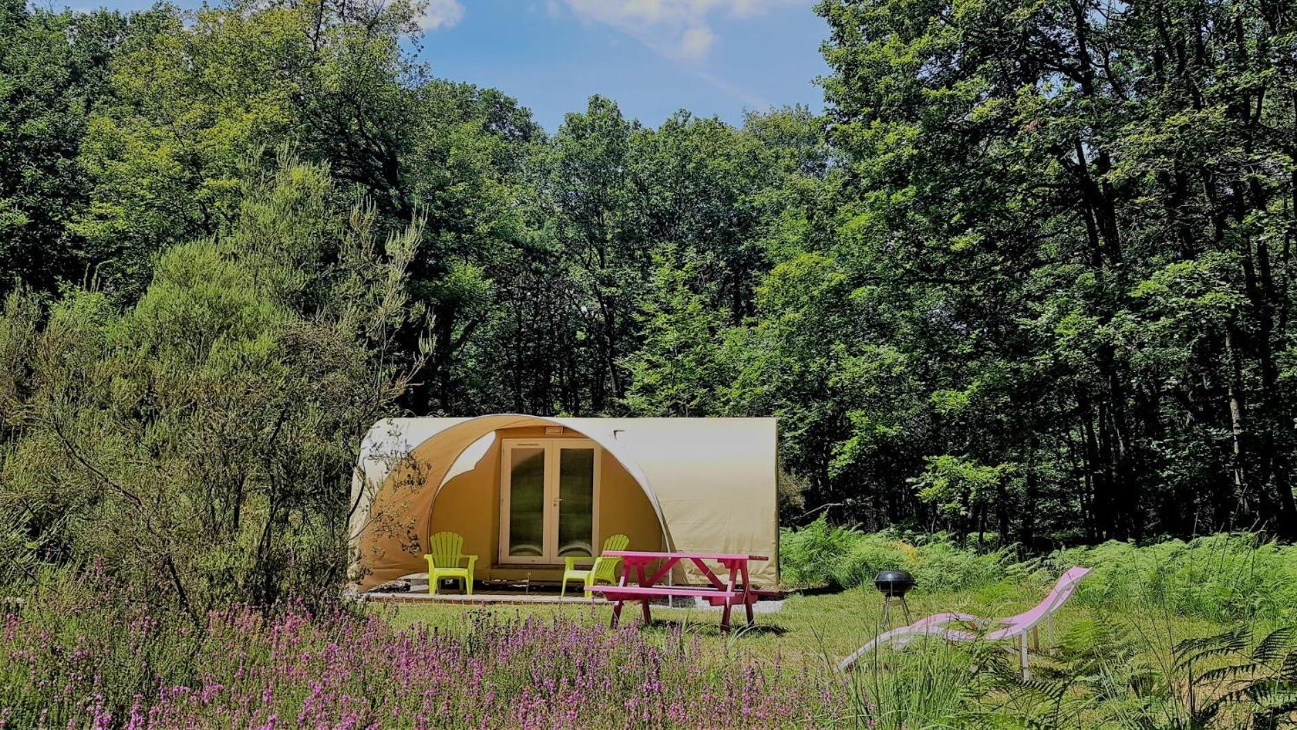 Camping Bois De St Hilaire Chalandray ภายนอก รูปภาพ