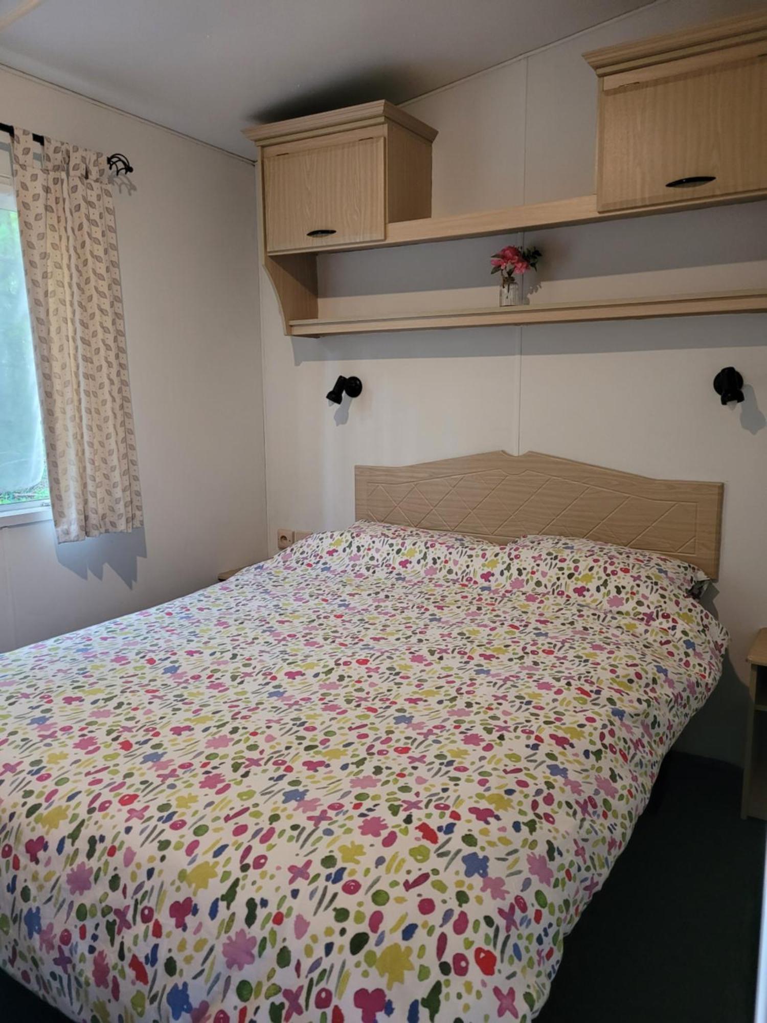 Camping Bois De St Hilaire Chalandray ภายนอก รูปภาพ