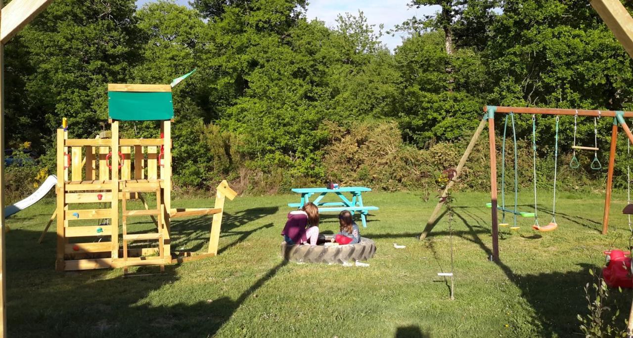Camping Bois De St Hilaire Chalandray ภายนอก รูปภาพ